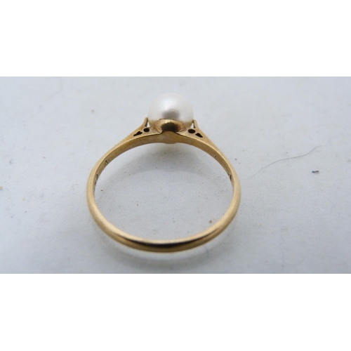 296 - 9ct gold lady's pearl-set ring and a 9ct gold gem-set five-stone ring (probably garnets), 3.7g gross... 