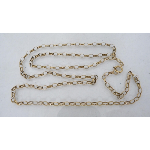 321 - 9ct gold lady's curb link chain, 5.4g.