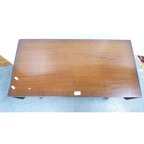 390 - Reproduction mahogany sofa table.