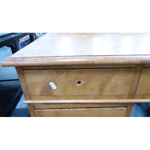 392 - Early 20th century Victorian-style satinwood kneehole desk.