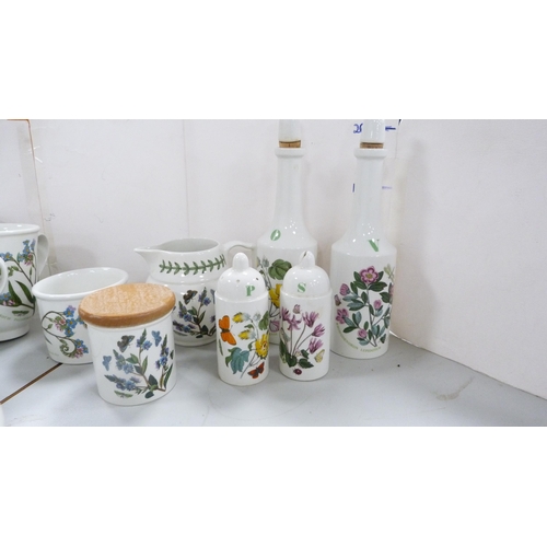 84 - Collection of Portmeirion 'Botanic Garden' tablewares to include mugs, ewer and basin, cylindrical v... 