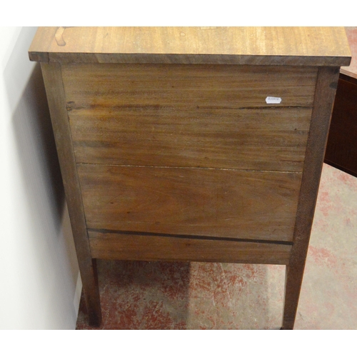 447 - George III mahogany cupboard chest/wash stand, with two short drawers to the top and bottom and two ... 