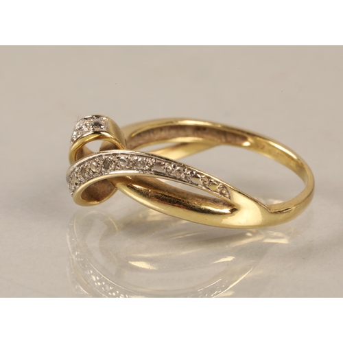 200 - 14K gold ring set with diamonds, gross weight 3.2g, ring size N,