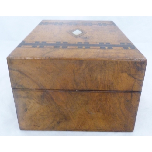 216 - Victorian Tunbridge walnut marquetry sewing box inset with mother of pearl lozenge to the hinged top... 