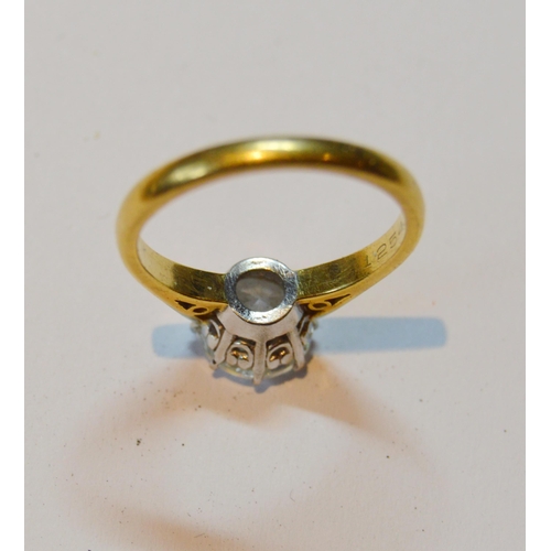 118 - Diamond solitaire ring with brilliant, approximately 2ct, in 18ct gold, size O, 5g gross.