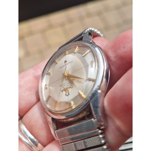 122 - Omega Constellations automatic wristwatch with expandable strap, case diameter 3.5cm