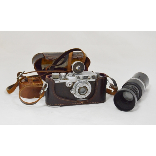 202 - Leica 111B Rangefinder camera, c. 1939, no. 224272, with a Leitz Elmar Summitar F-5cm lens, cased, E... 