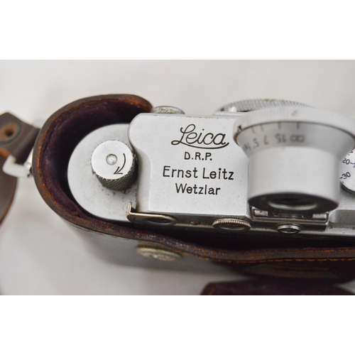 202 - Leica 111B Rangefinder camera, c. 1939, no. 224272, with a Leitz Elmar Summitar F-5cm lens, cased, E... 