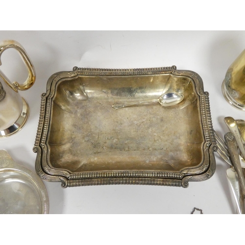 16 - E.P entree dish, a fluted bowl, an engraved waiter, etc.