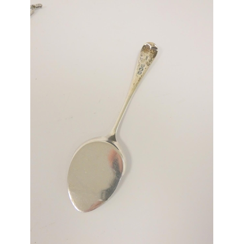 17 - Silver caddy spoon of Georgian scallop style, a similar preserve spoon and an engraved pencil case. ... 