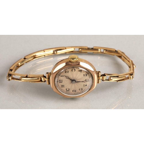 101 - 9ct gold vintage ladies wristwatch, 17g