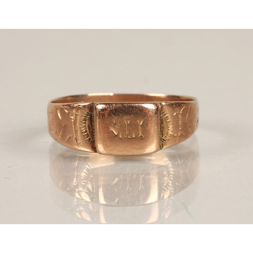 64 - 9ct gold signet ring size P/Q, 2.4g