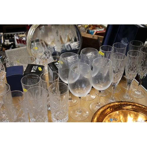 151 - Glassware to include four Stuart Crystal tumblers, boxed, four Royal Worcester glasses, also champag... 