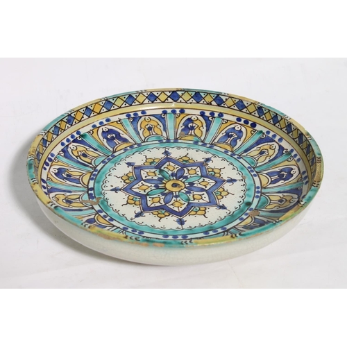 205 - Persian Islamic Iznik style bowl, 26cm diameter.