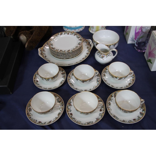 75 - Haviland Limoges floral decorated teaset retailed by John Ford & Co. of Princes Street, Edinburg... 