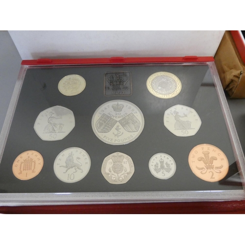 265 - United Kingdom. The Royal Mint proof sets to include many silver examples comprising of a 1997 Delux... 