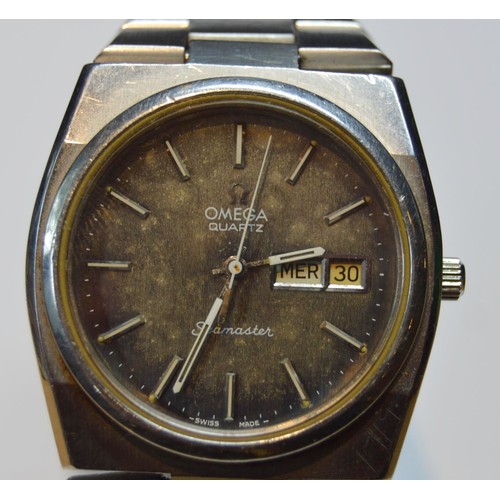 187 - Omega Seamaster quartz gent's wristwatch, c. 1980s, with stainless steel case and strap, baton indic... 