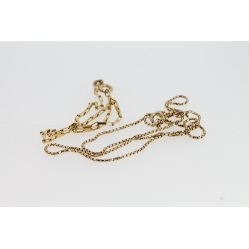 526 - 9ct gold bangle and 9ct gold chain, 3.2g.