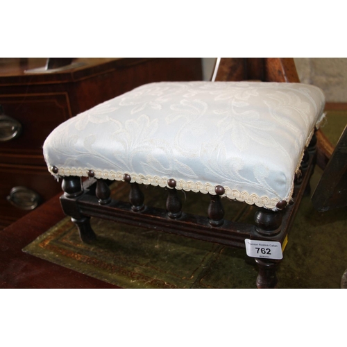 762 - Victorian footstool.