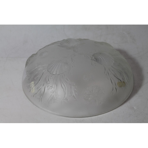 230 - Art Deco frosted glass bowl in the manner of Lalique with scalloped shell and coral decoration, 26cm... 