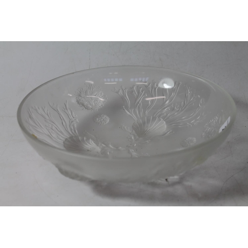 230 - Art Deco frosted glass bowl in the manner of Lalique with scalloped shell and coral decoration, 26cm... 