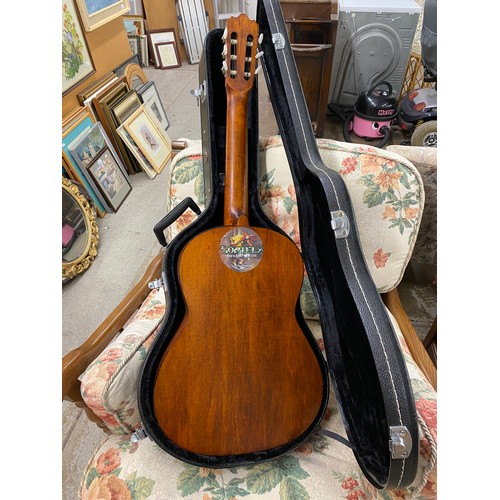 640 - Palma PL50 acoustic guitar, serial number 012370110 12 frets to body, in black hard case