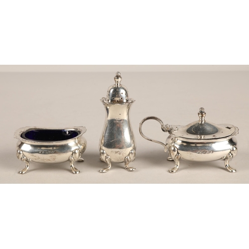 381 - Silver three piece condiment set, three condiment spoons and a silver teaspoon. 165 grams