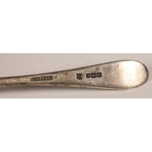 247 - Assorted silver teaspoons, sugar tongs, and salt spoon, gross weight 103g