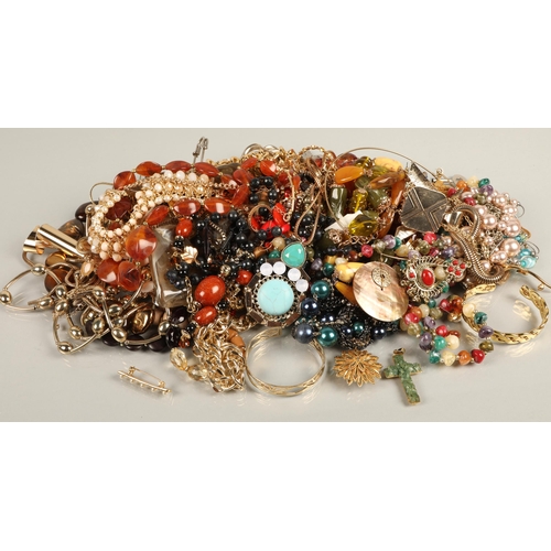 38 - Assorted costume jewellery