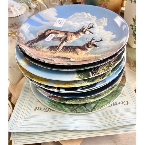 327 - Collection of collectors plates mainly 