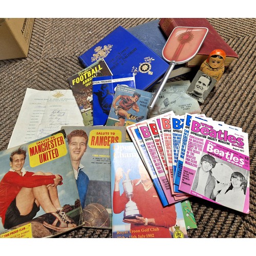 404 - Collection of books to include children's annuals, Russian doll, sports memorabilia programmes and p... 