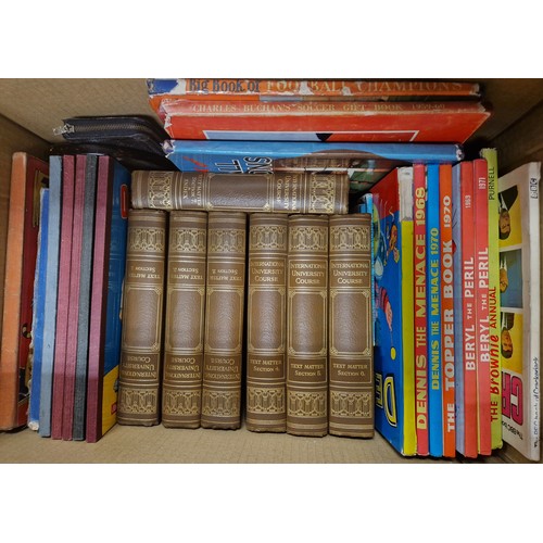 404 - Collection of books to include children's annuals, Russian doll, sports memorabilia programmes and p... 