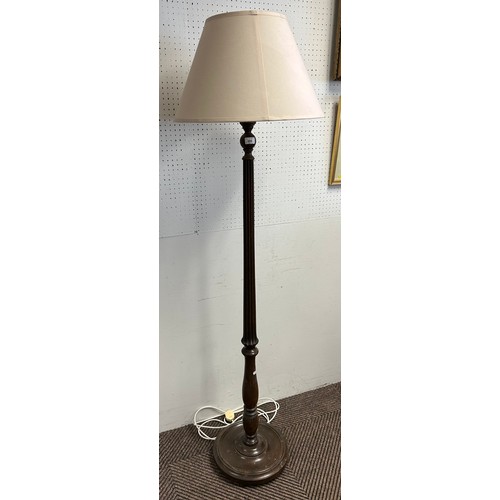 586 - Floor standing lamp, approx. 180cm high