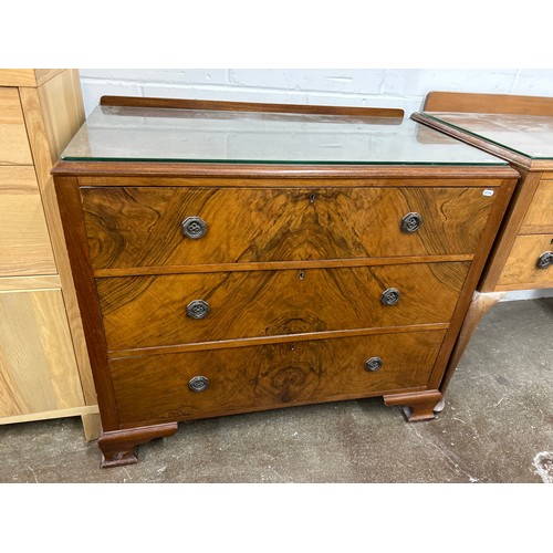 670 - Glass topped writing desk and glass topped three-drawer chest