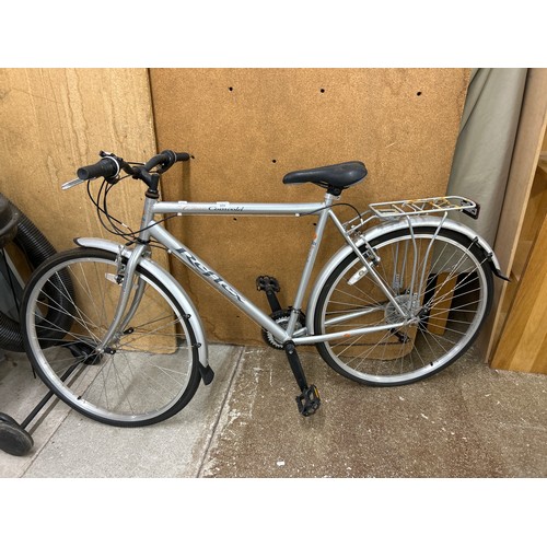 694 - Classic Costwold Reflex bicycle