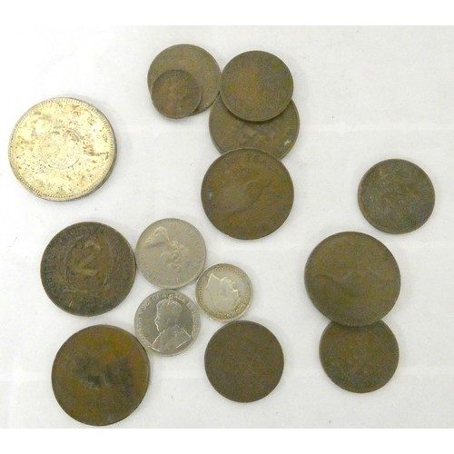 179 - Small bag of UK & other coinage to include an .800 grade silver Canadian Dollar.