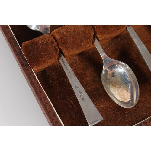 349 - Set of six hallmarked silver spoons, 58g.