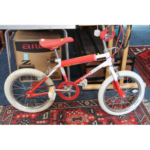 522 - Child's Townsend BMX super rider.