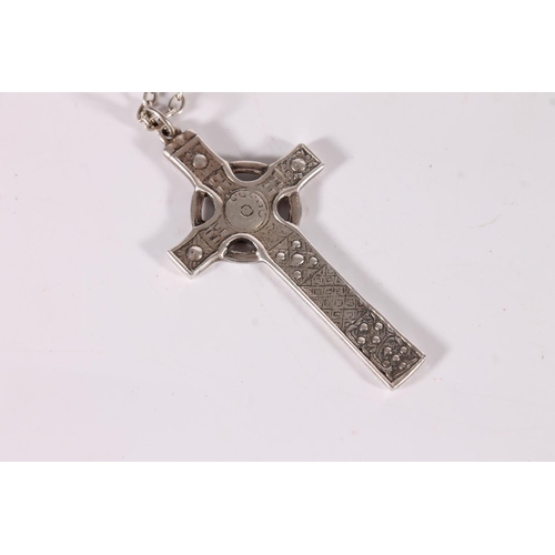 435 - Scottish silver Celtic Iona cross pendant on chain by John Hart.