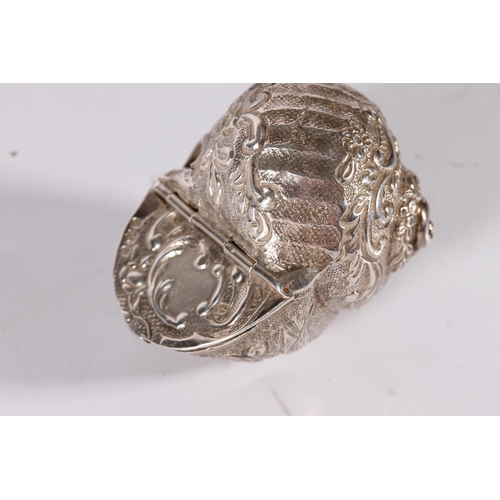 55 - Victorian antique novelty silver snuff box in the form of a nautilus shell, importers mark BB?, poss...