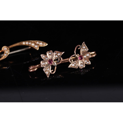 175 - Two Edwardian 9ct gold gem set bar brooches together with an unmarked Edwardian yellow metal ruby an... 