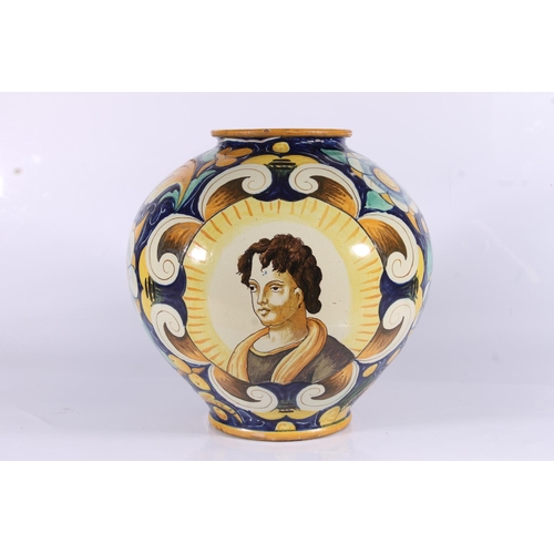 333 - Italian Cantagalli maiolica vase, late 19th century, the ovoid body decorated in the renaissance man... 