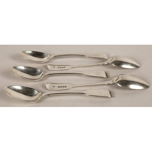 278 - Set of five Victorian fiddle pattern teaspoons with crest, London 1839,115 grams