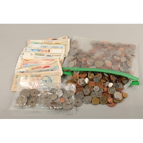 34 - Bag of assorted coins and world bank notes