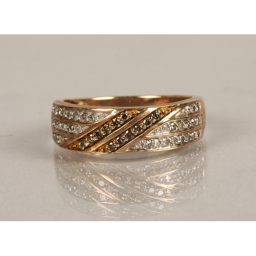 64 - 9ct gold ring set with diamonds, ring size P, 3g