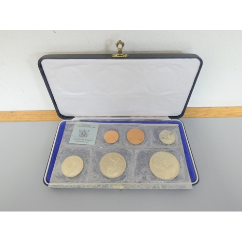 272 - Collection of British and regional coin sets to include two Isle of Man 2022 Platinum Jubilee 50 pen... 