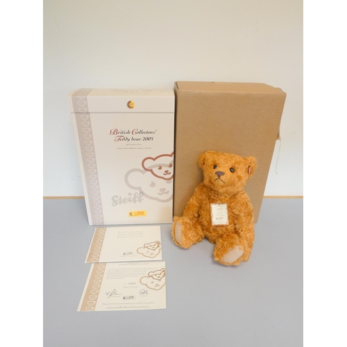 48 - Steiff. British Collector's Teddy Bear, 2005, white tag 661969, produced exclusively for UK and Irel... 