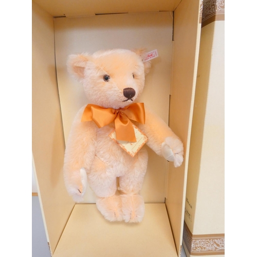 54 - Steiff. Orange Teddy Bear, 1995, white tag 650857, Holland Exclusive, peach mohair with bowtie. Comp... 