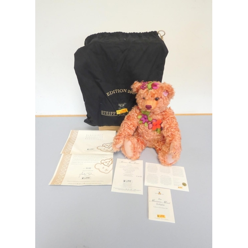 61 - Steiff. Marianne Meisel Teddy Bear, Club Edition 2007, white tag 420771. Rose coloured mohair. Compl... 