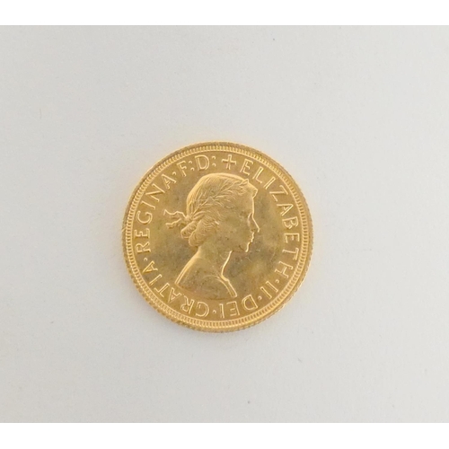 262 - United Kingdom. Elizabeth II 1964 22ct gold full sovereign.